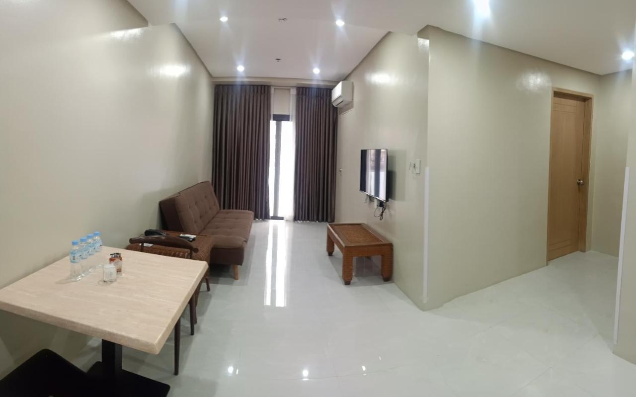 Cebu Family Suites Powered By Cocotel Exteriér fotografie